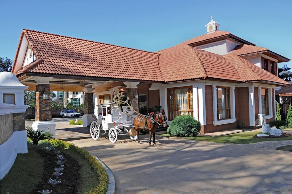 Royal Reward Resort Pyin U Lwin Exterior foto